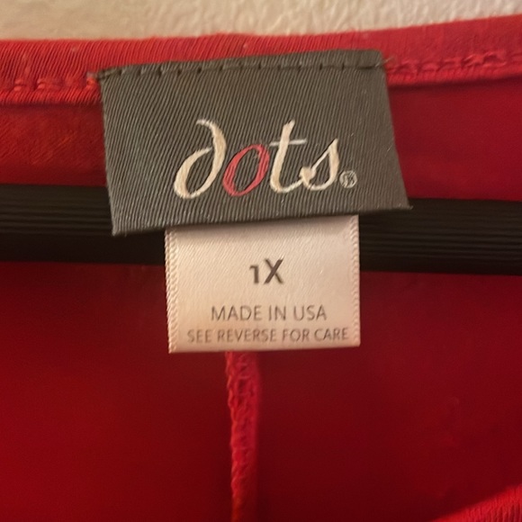 Women’s top - Picture 2 of 5